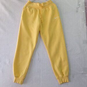 Nike Club Men's Medium Fleece Pants Joggers Solar‎ Flare Yellow